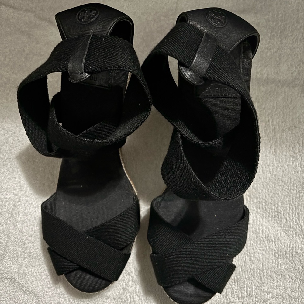 tory burch heels